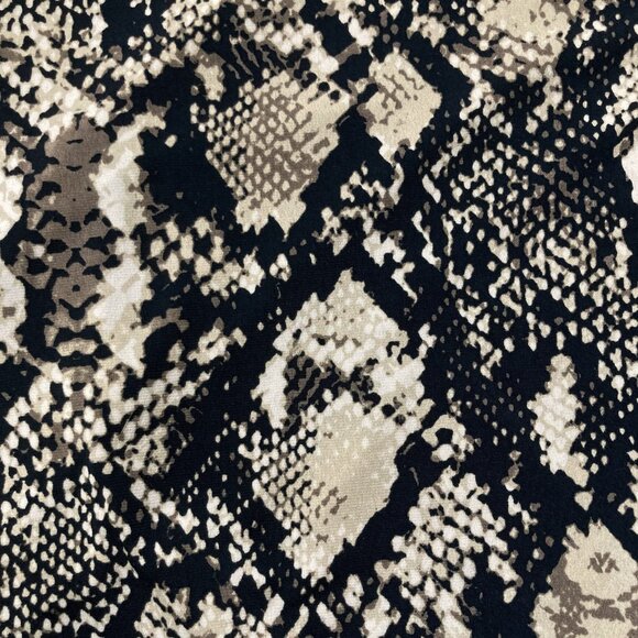 JONES NEW YORK Black snake print cold shoulder short sleeve top ~ MEDIUM LARGE - Picture 4 of 15